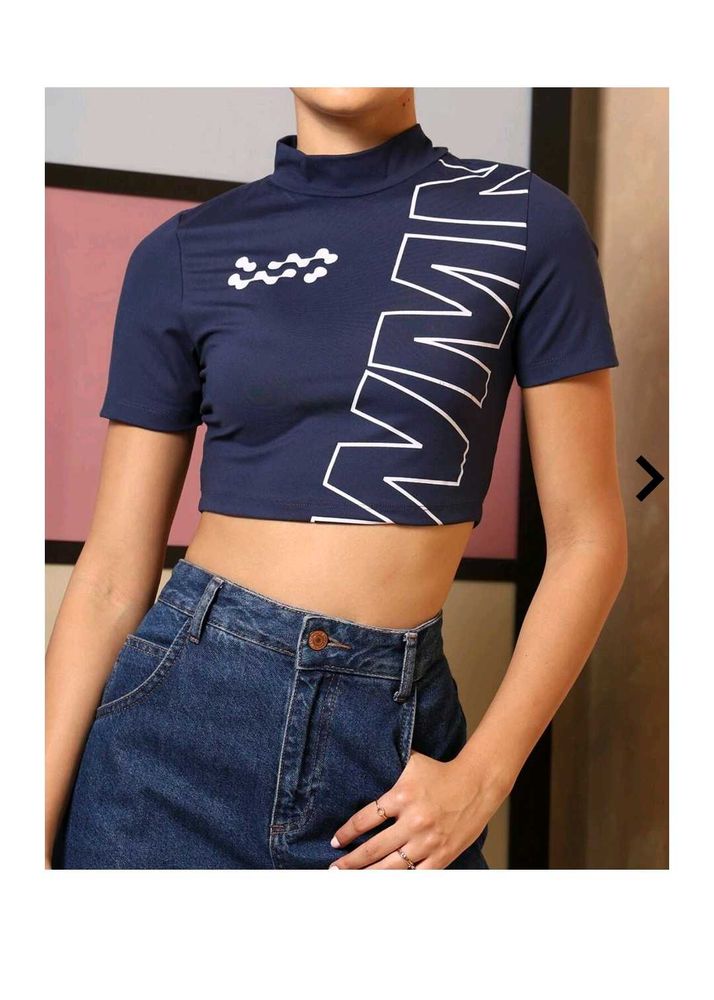 SHEIN Navy Graphic Crop Top