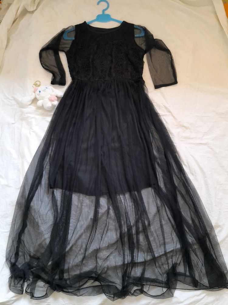 Gown