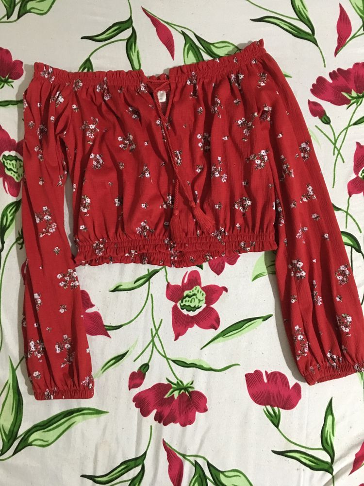 H&amp;M Red Floral Off-Shoulder Crop Top