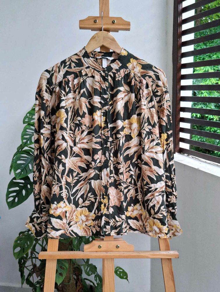 H&amp;M Floral Print Blouse -