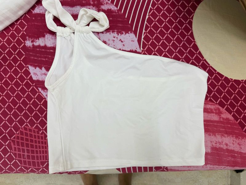 White One-Shoulder Tank Top