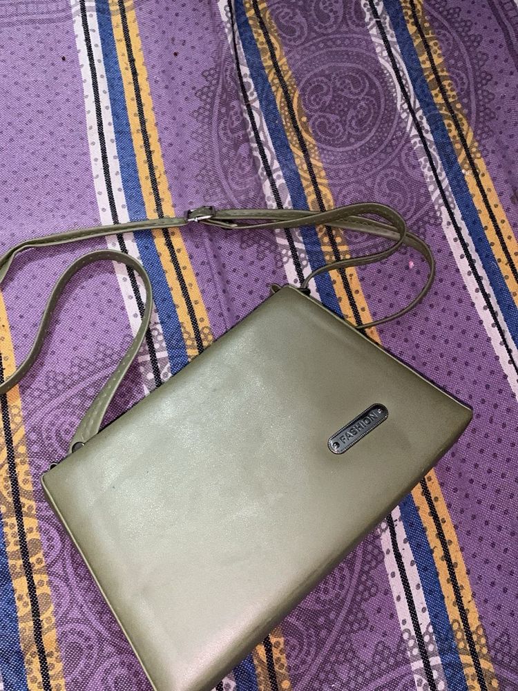 Casual Hand Bag 💼 Easy To Carry
