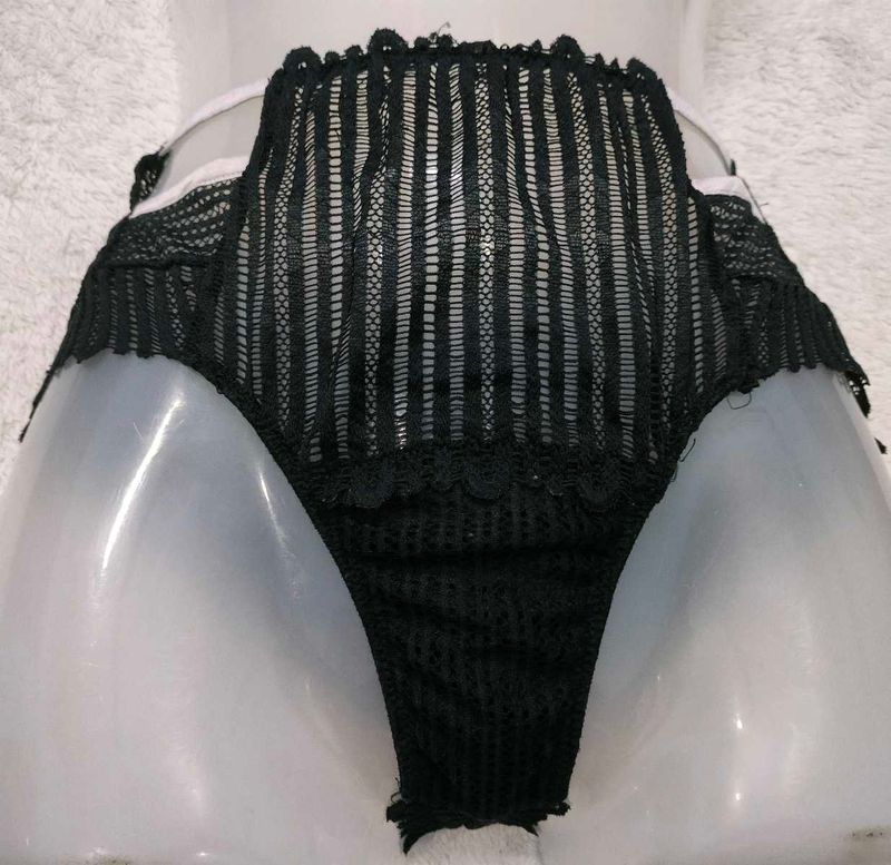 Lace Detail Thong Panty 💚