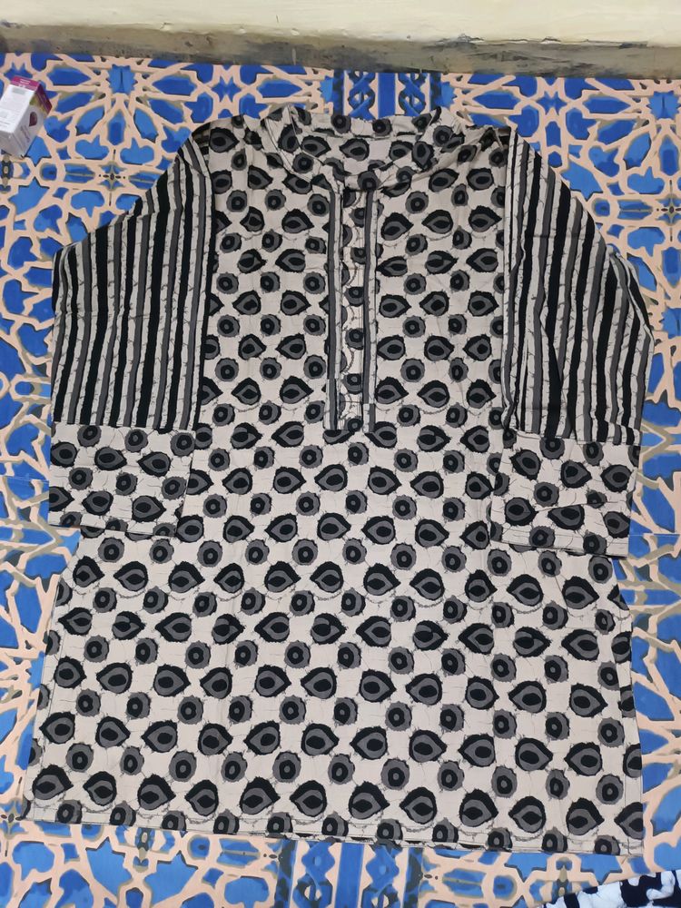 Short Kurti