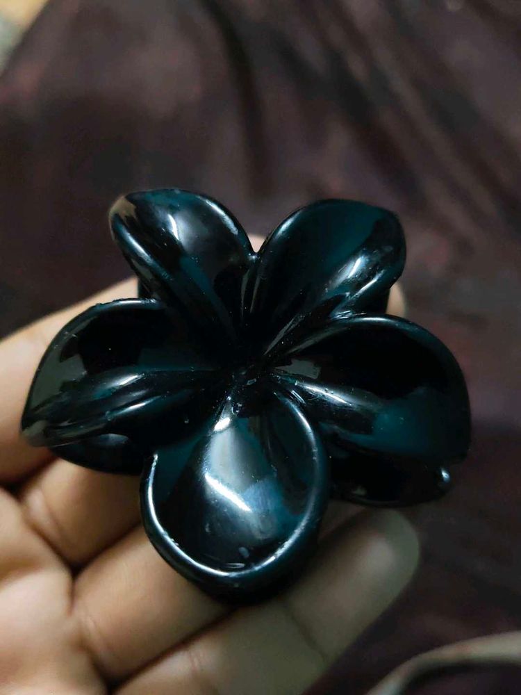 Black Flower Hair Clip