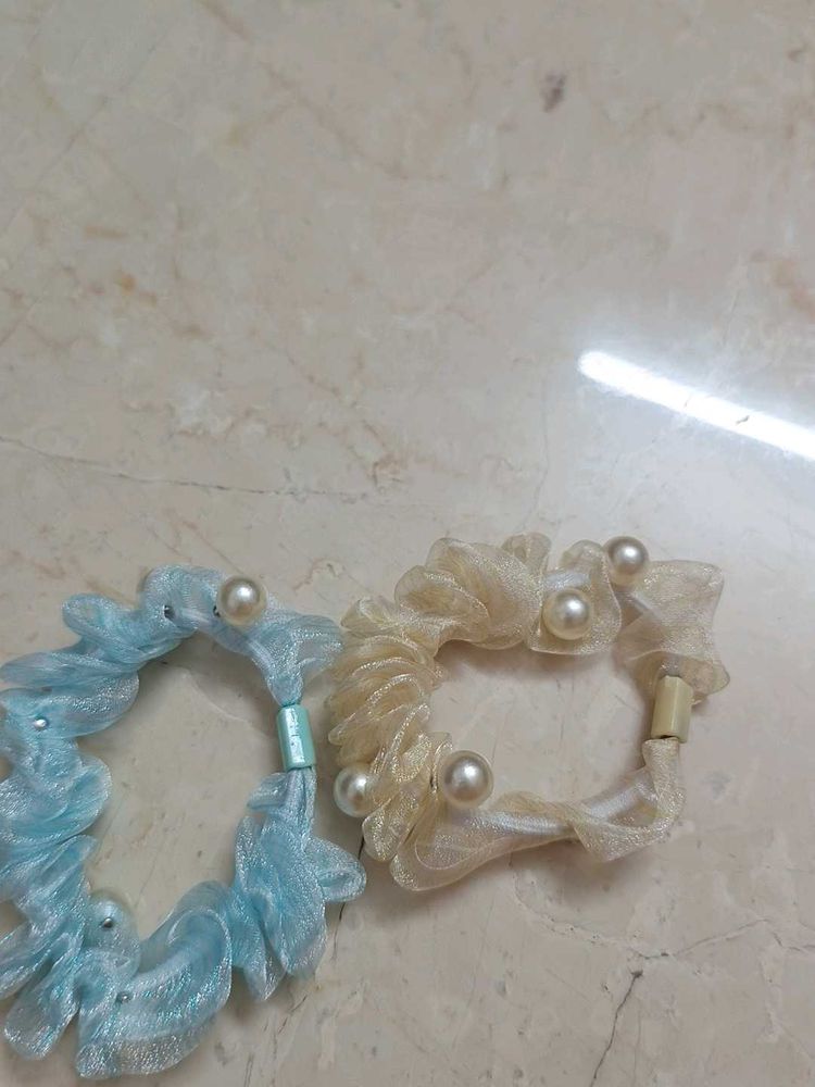 Pearl Detail Organza Scrunchie Set