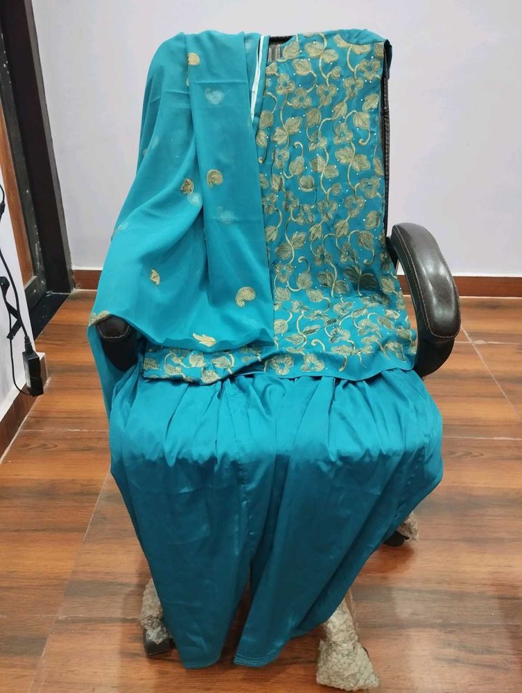 Kurta Salwar Set With Dupatta