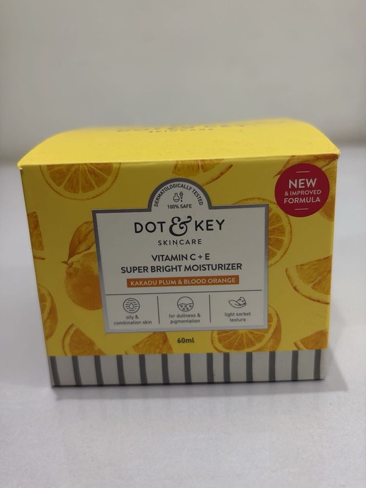 Dot &amp; Key Super Bright Moisturizer