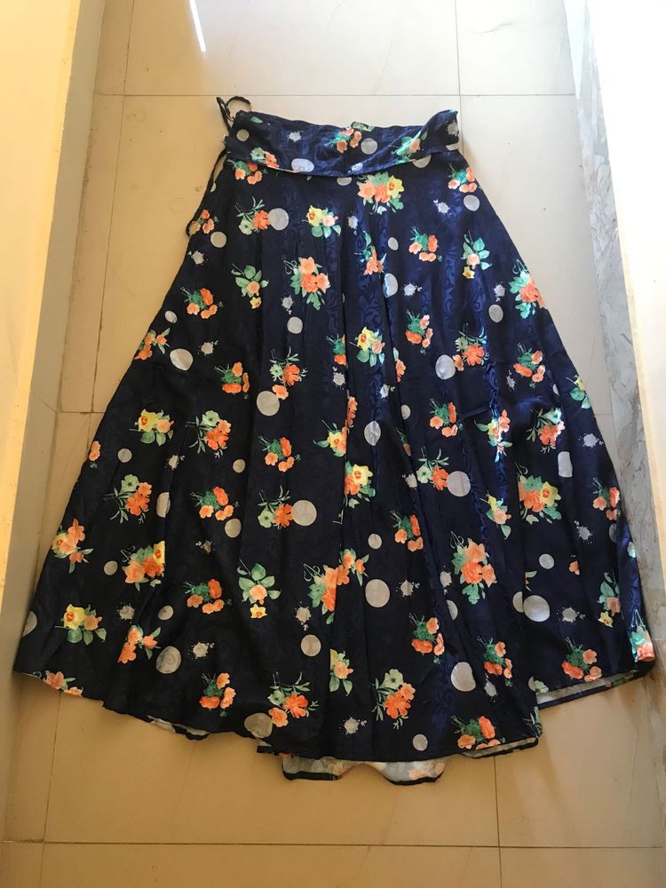 Floral Print Midi Skirt
