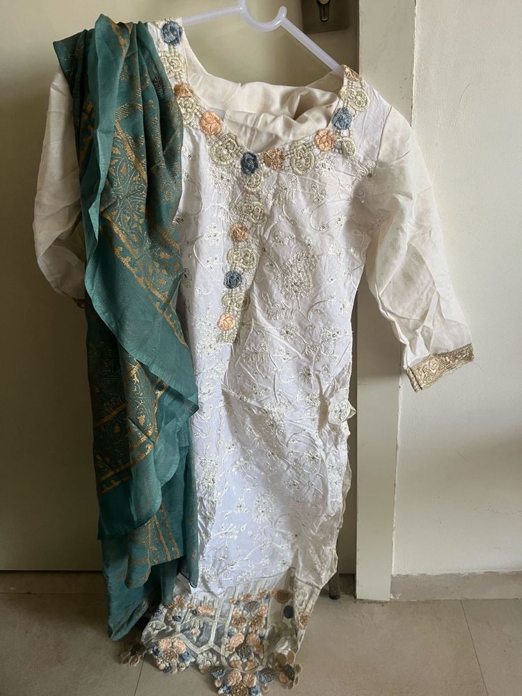 Elegant Ethnic Kurta Set