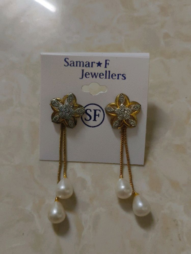 Pearl Drop Flower Earrings