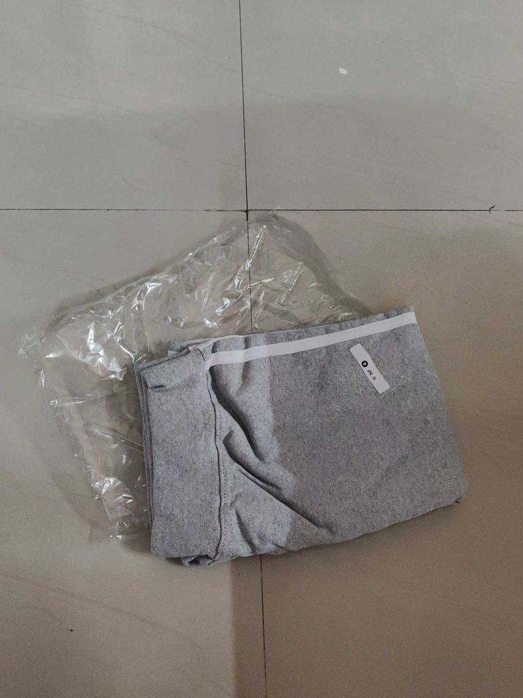 Women&#39;s Track Pants Brand New
