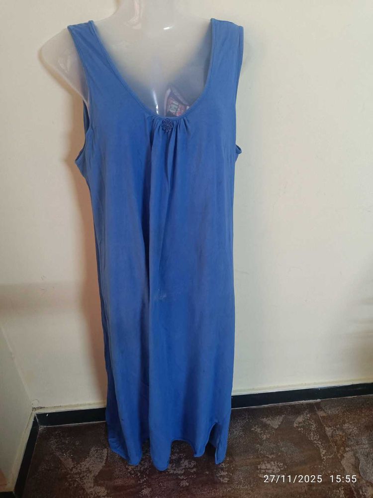 xxl Blue Sleeveless  nighty inner