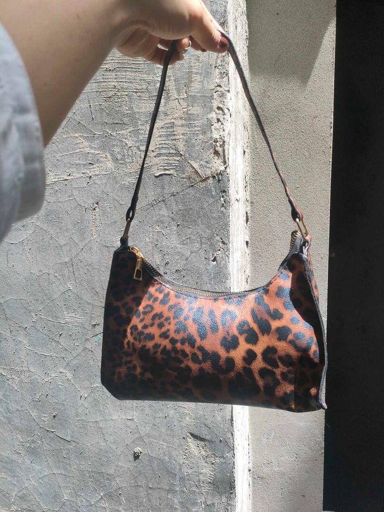 Leopard Print Shoulder Bag