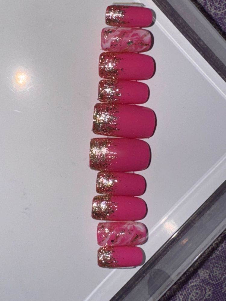 Pink &amp; Gold Glitter Press-On Nails