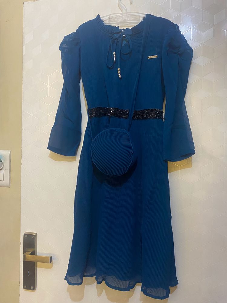 Navy Blue Dress (partywear)