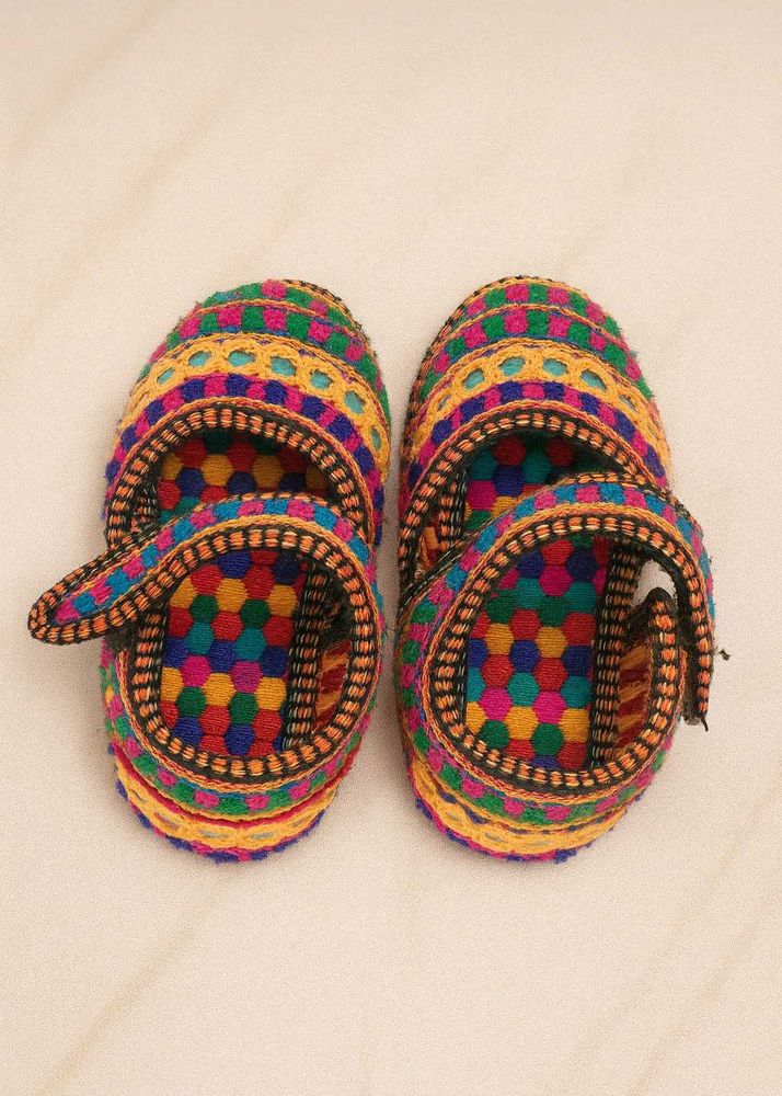 👧 Multicolored Mojdi for Girls (1–2 Years)