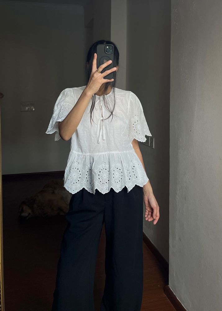 NEW LOOK White Broderie Anglaise Tie Front TOP