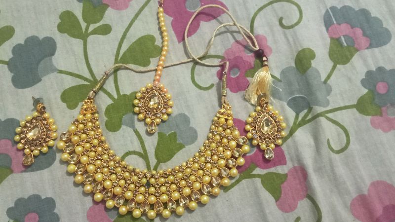 Golden Earrings And Necklace Set With Bangles