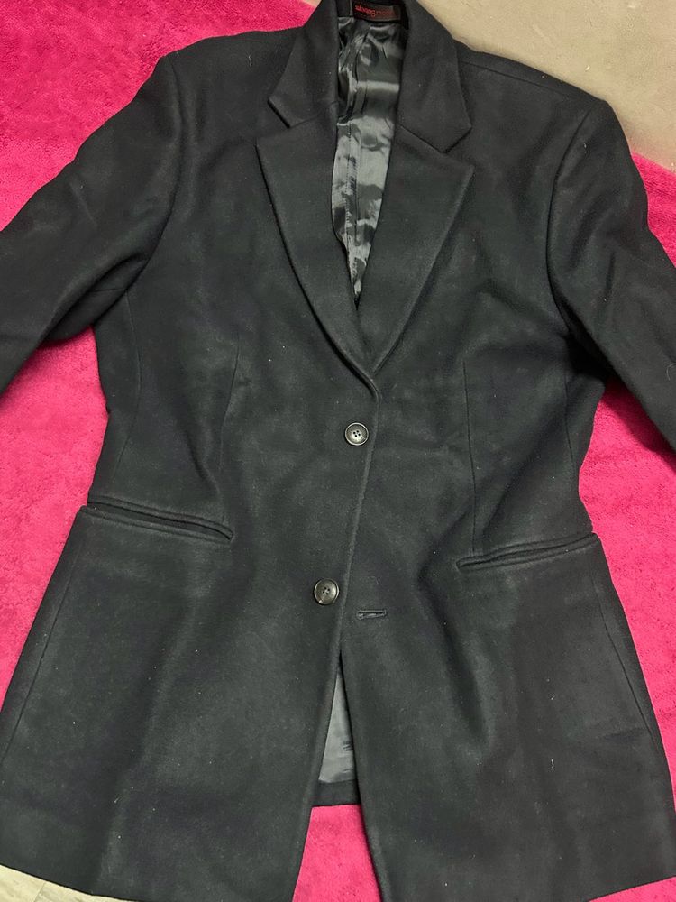 Black Blazer