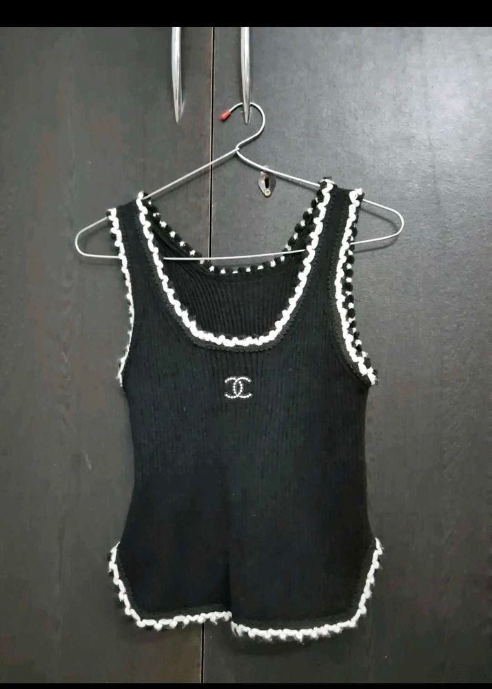 Chanel Top
