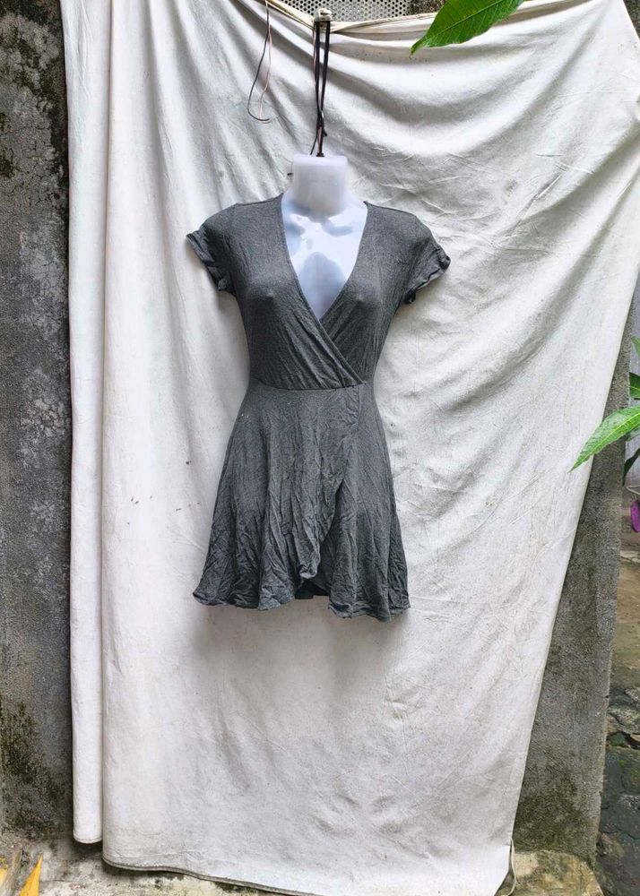 10 DRESS FOR 99 RPS