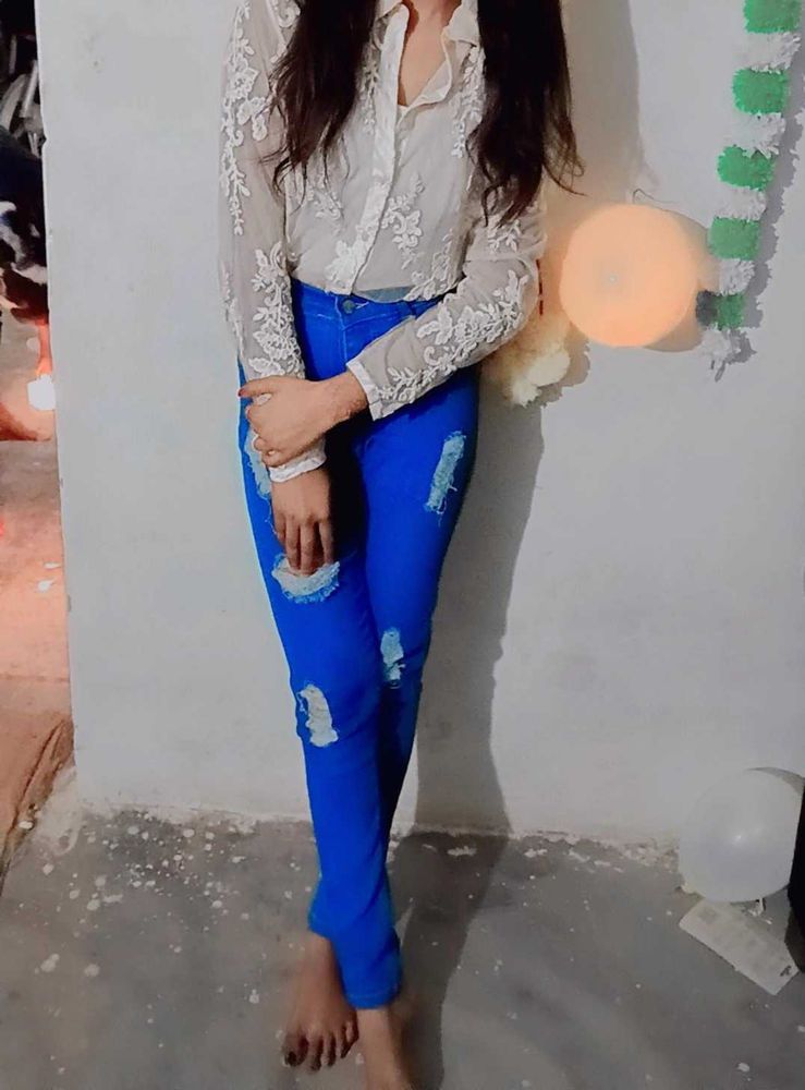 White 🤍 Shirt