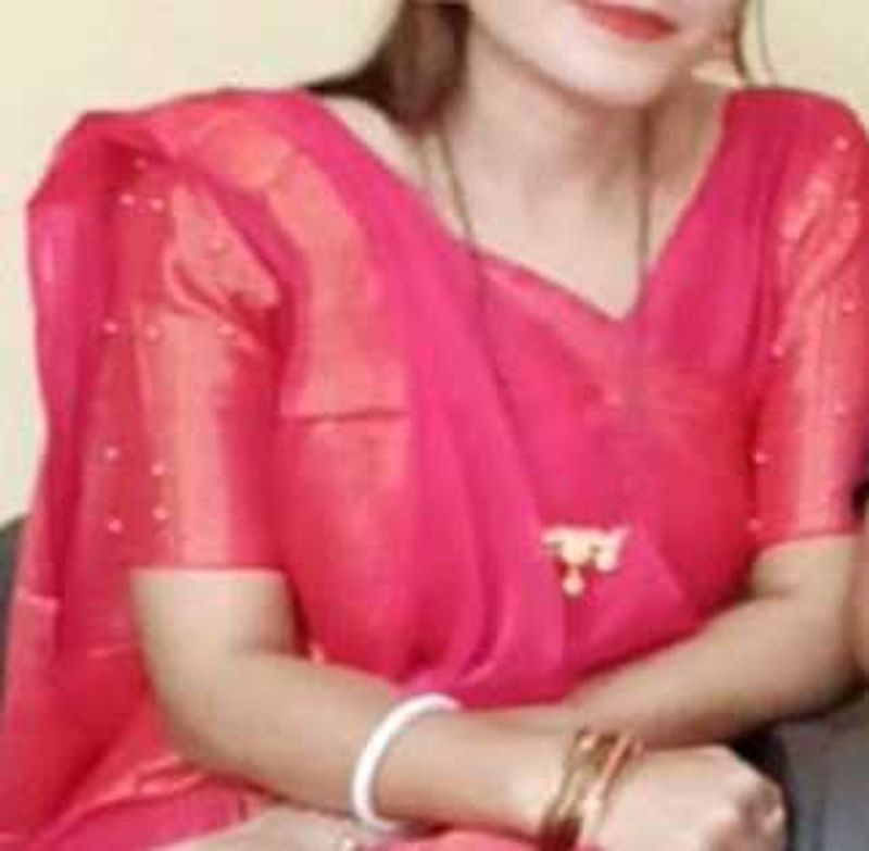 Saree With Blouse