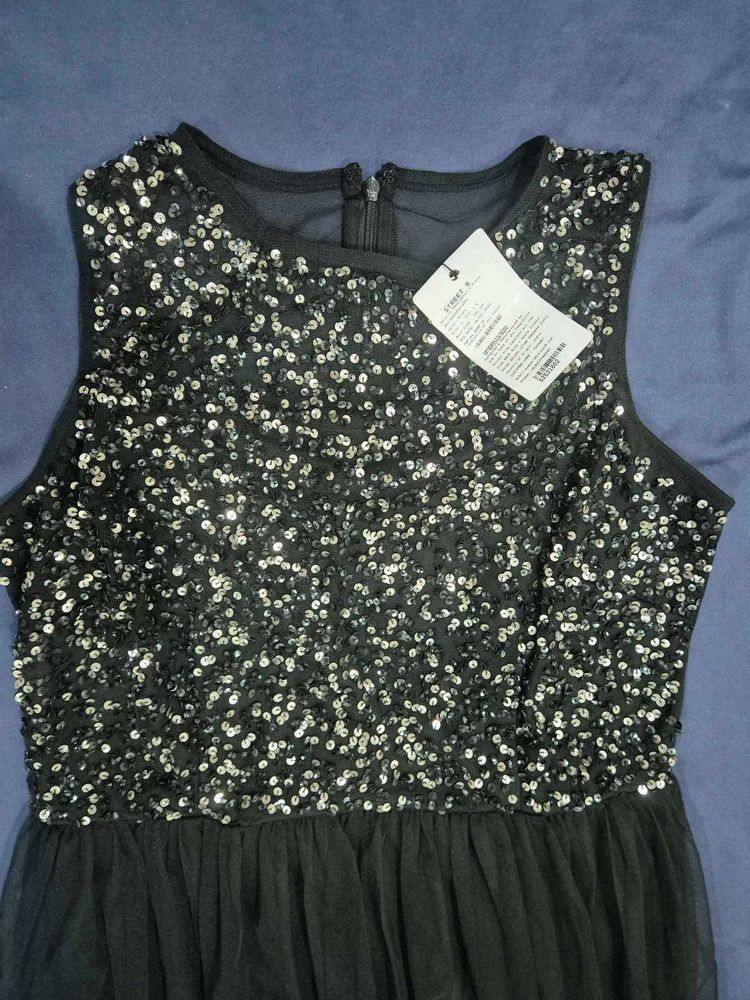 Women&#39;s Gown
