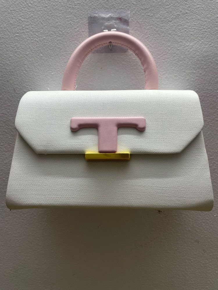 Elegant Handbag