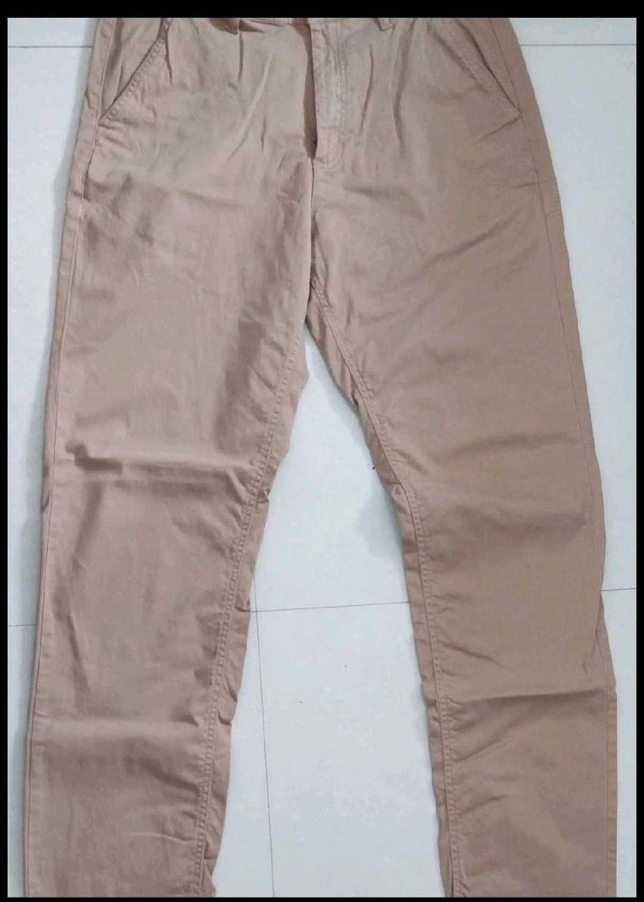 max chinos/trousers