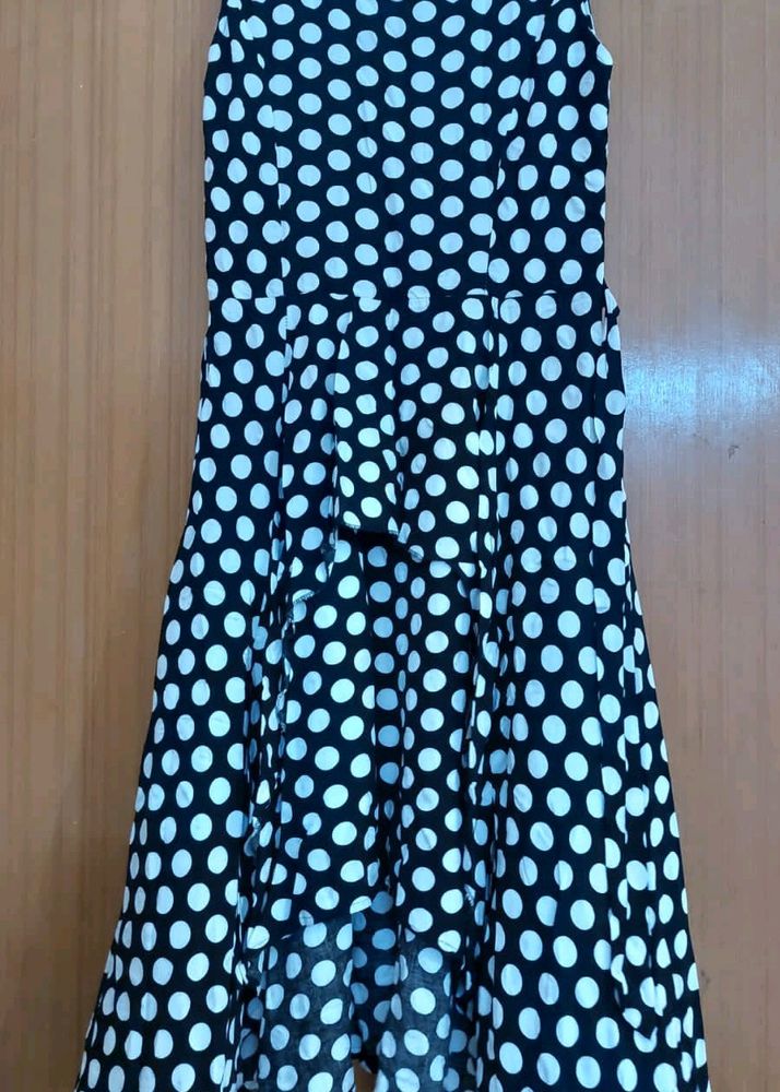 Black Polka Dots Dress/midie