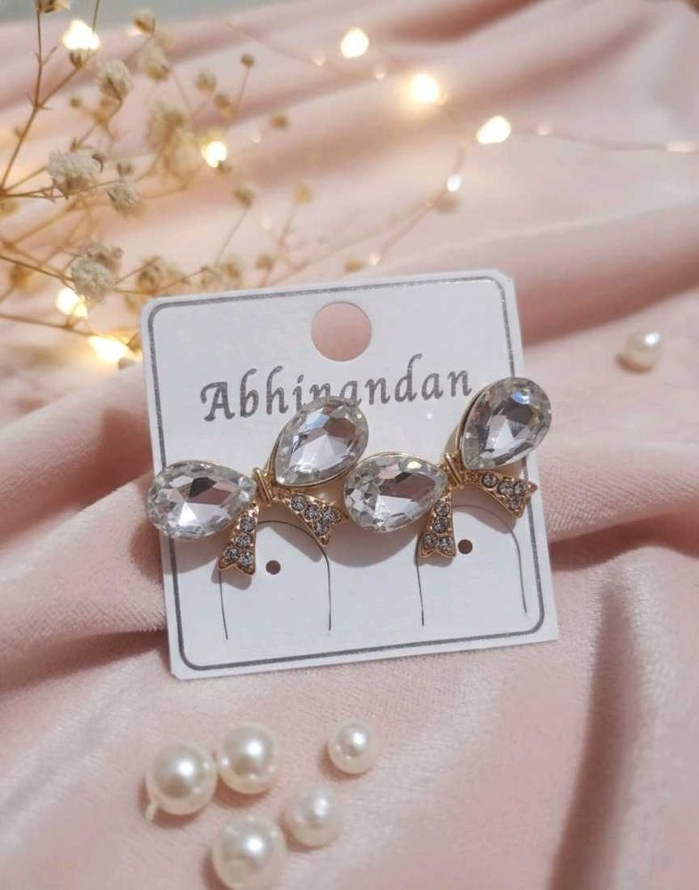 Sparkling Bowknot Earrings