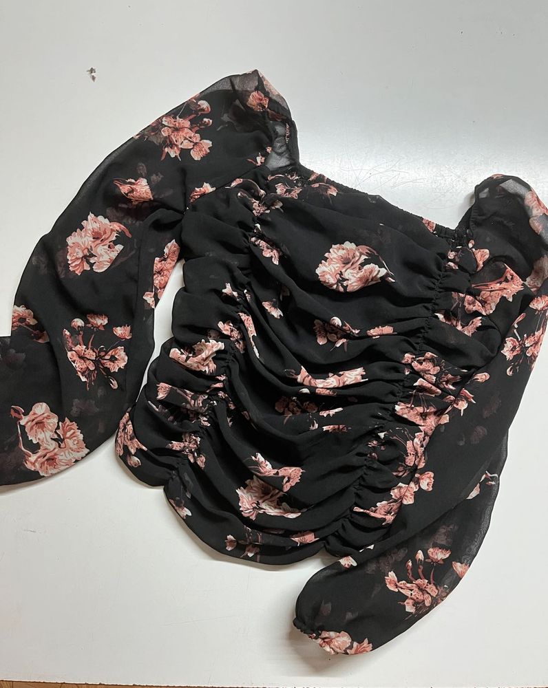 MESH FLORAL TOP
