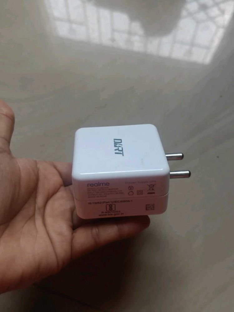 Realme DART charger 30w