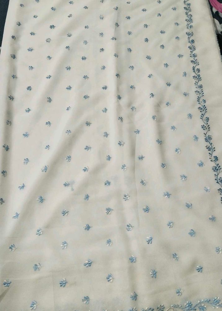 beautiful white sari without blouse piece