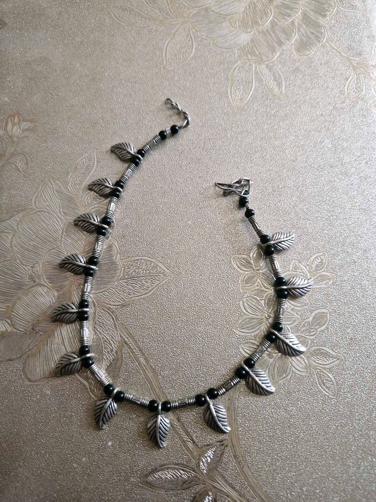 Silver Leaf and Bead Anklet