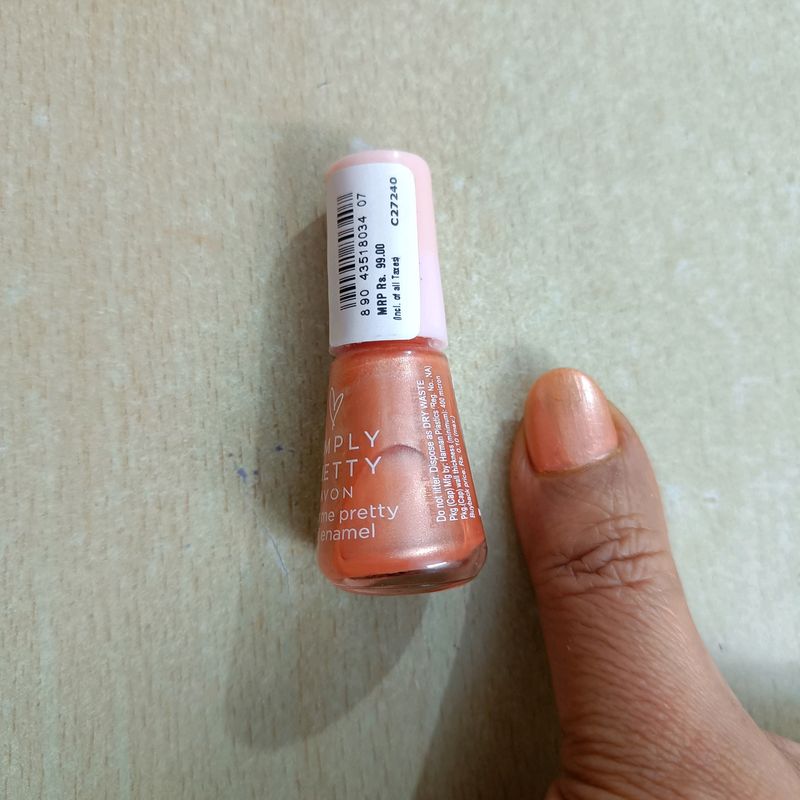 Avon simply pretty nail paint