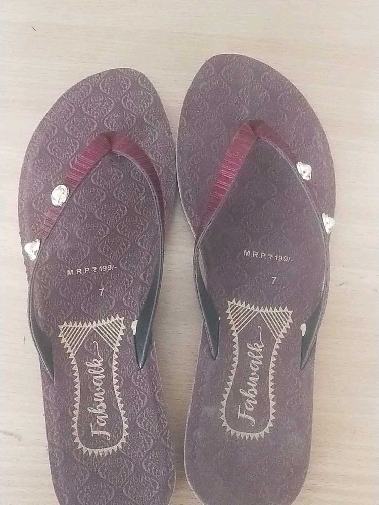 Women&#39;s Flip Flops - Size 7