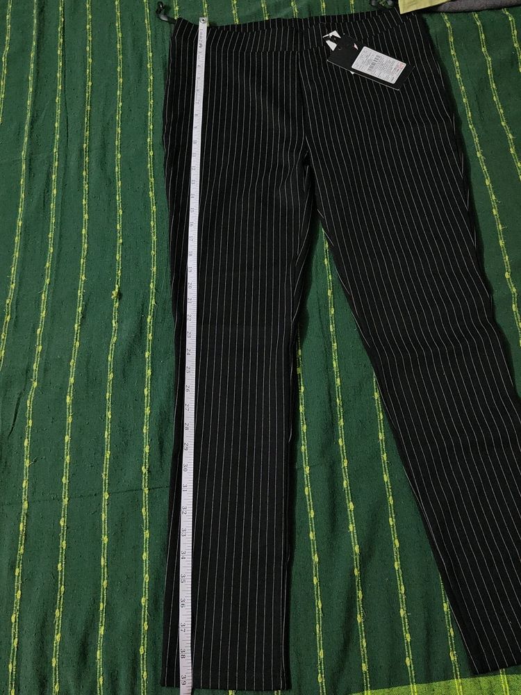 Negotiable Stretchable Woman&#39;s Formal Pant