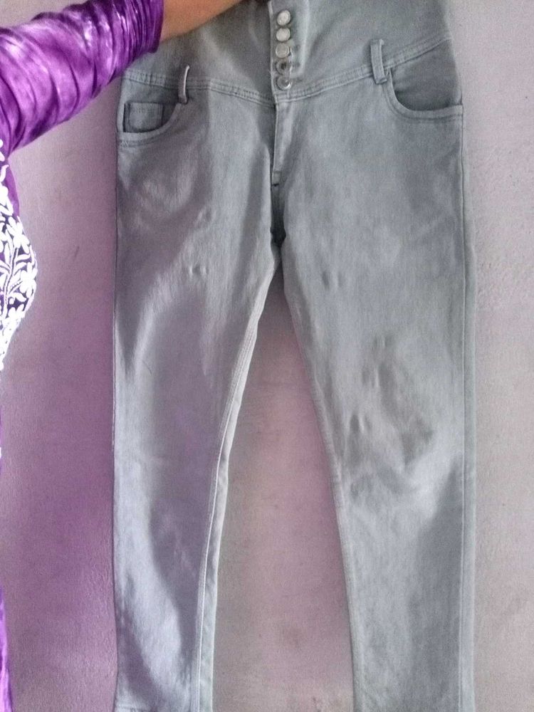 High-Waisted Grey Jeans
