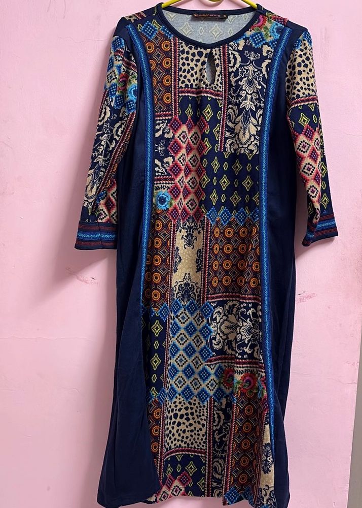 Sweater kurti