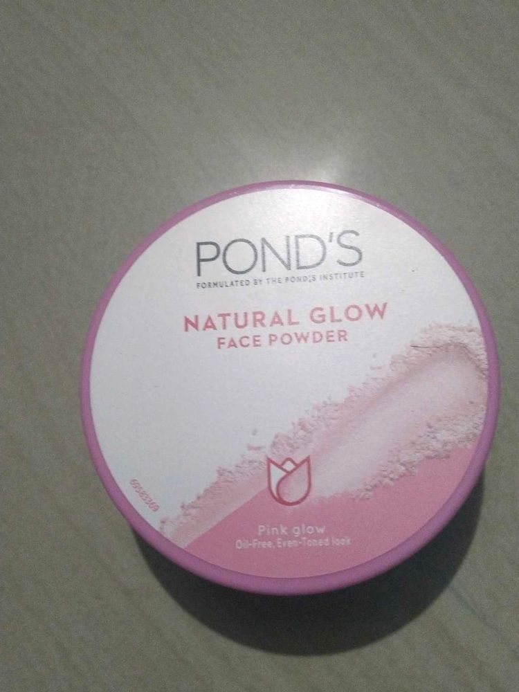 Pond&#39;s Face Powder + Just Herbs Cheeck Tint