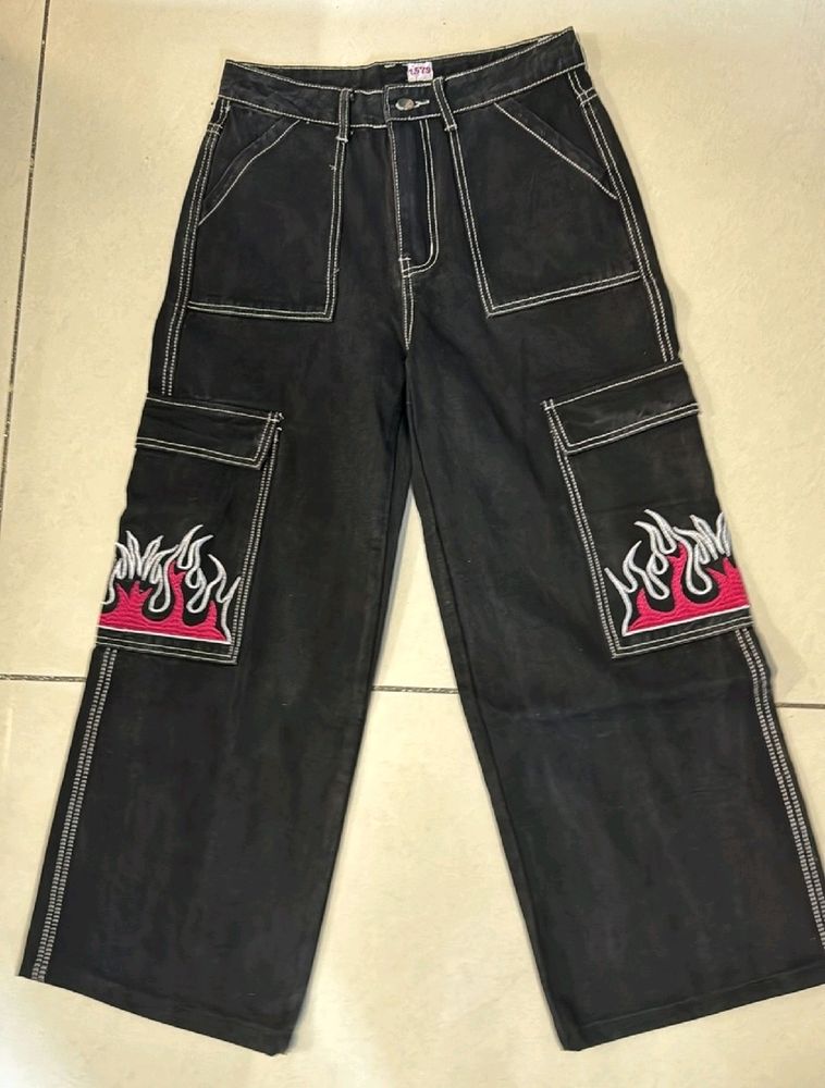 Women&#39;s Urbanic Cargo Jeanss