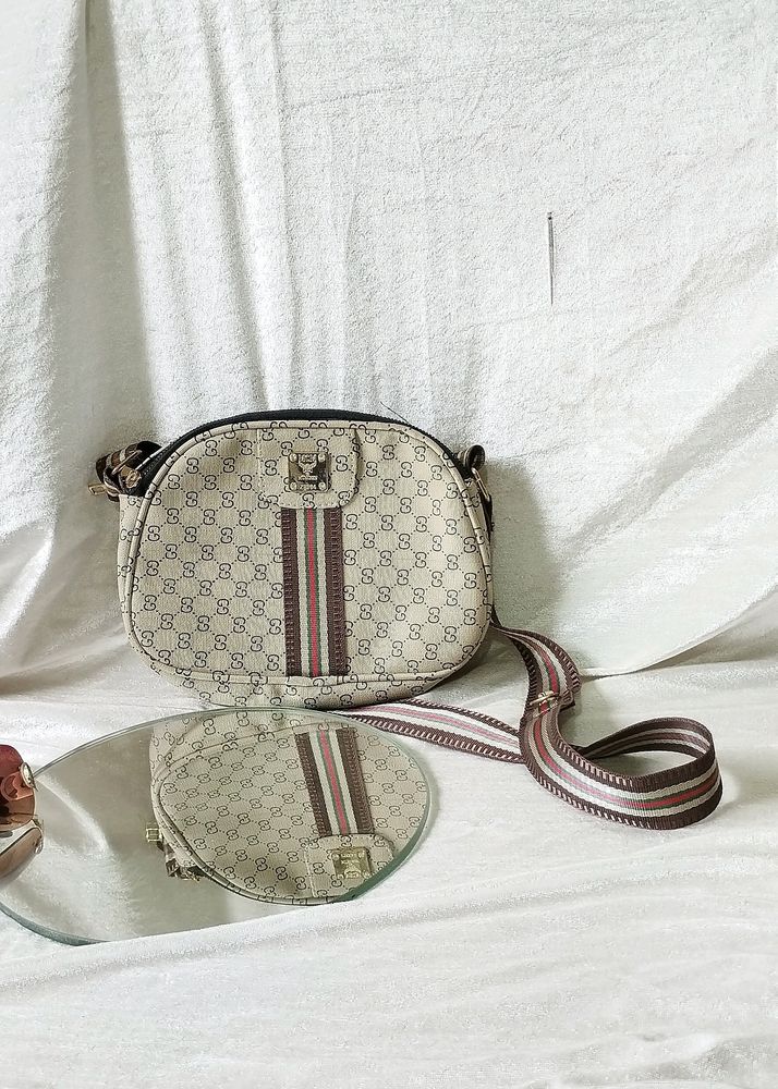 Gucci Sling Bag🎀🧸