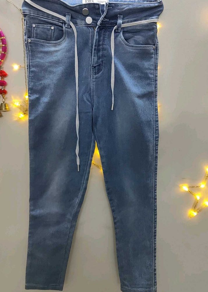 High Rise Jeans