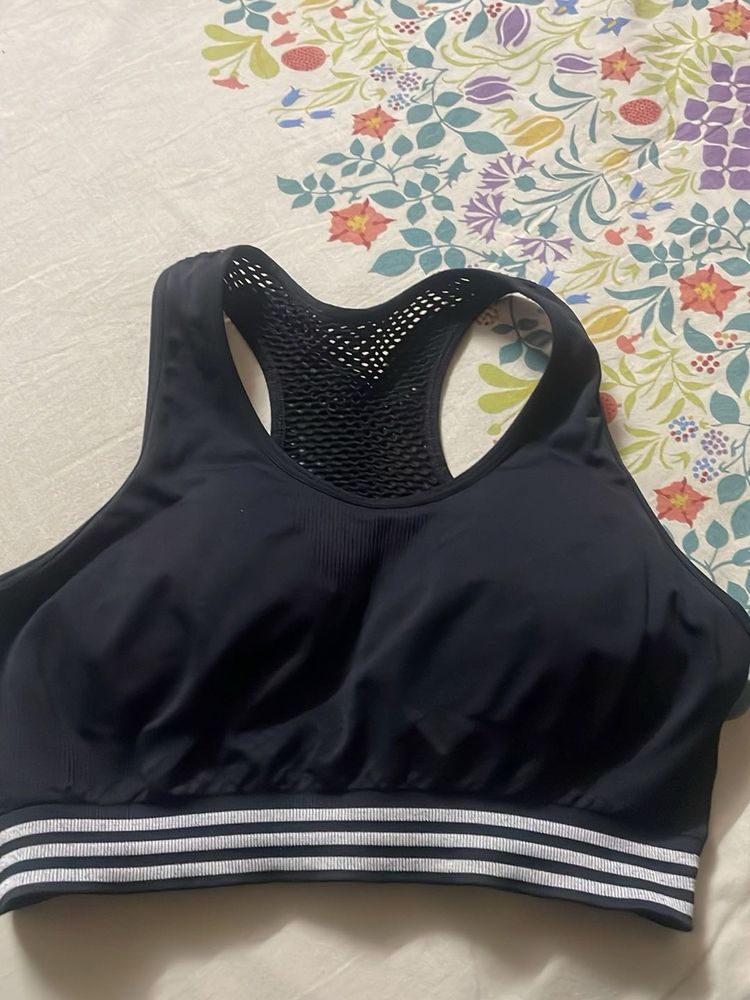 Black Sports Bra