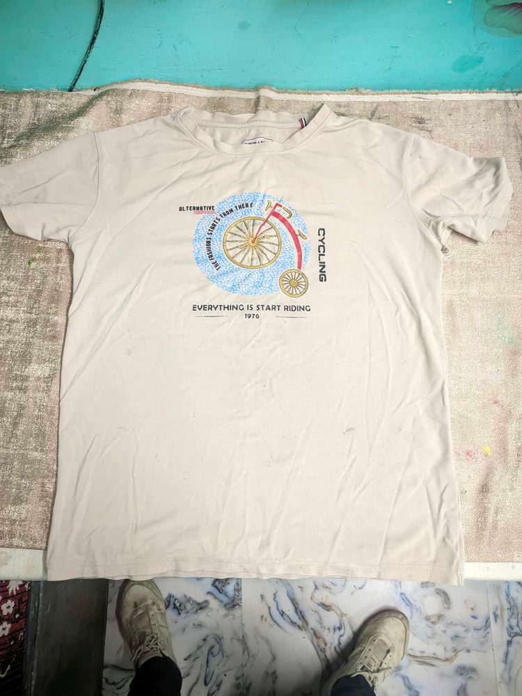 Graphic Print Casual T-shirt