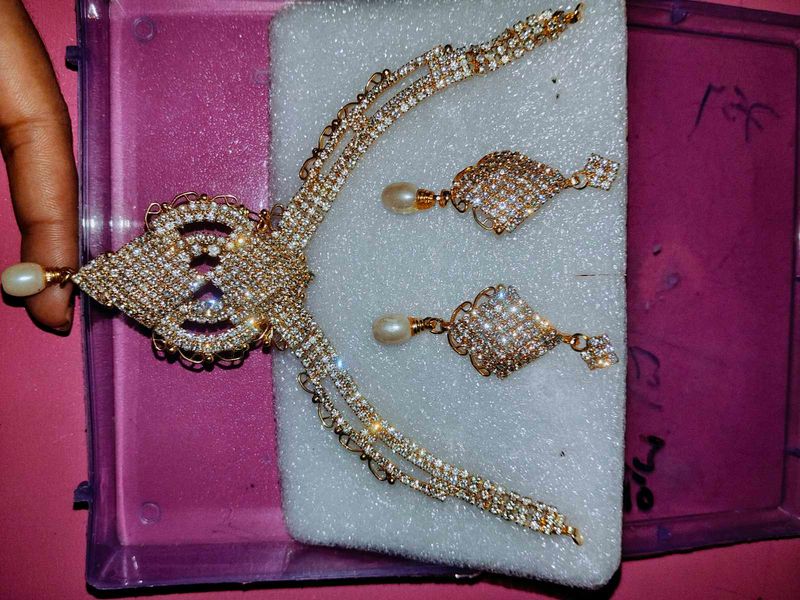 Elegant Jewelry Set