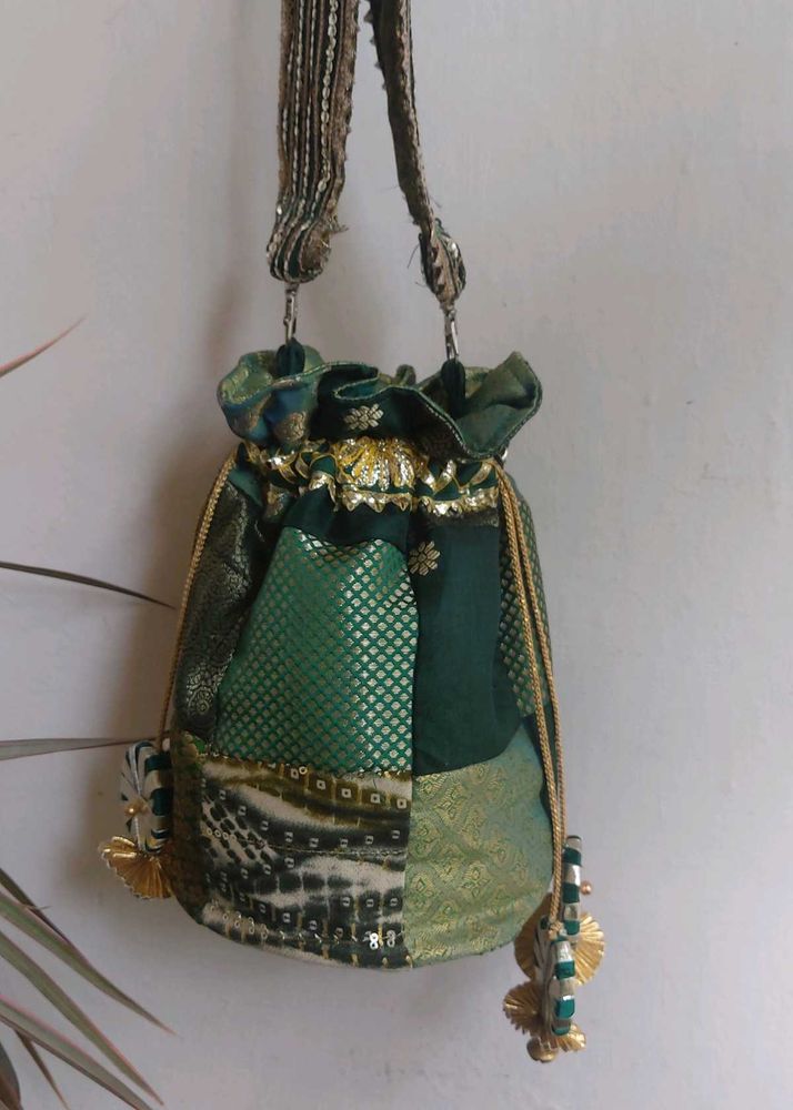 Green Colour Ethnic Premium Batuva Bag